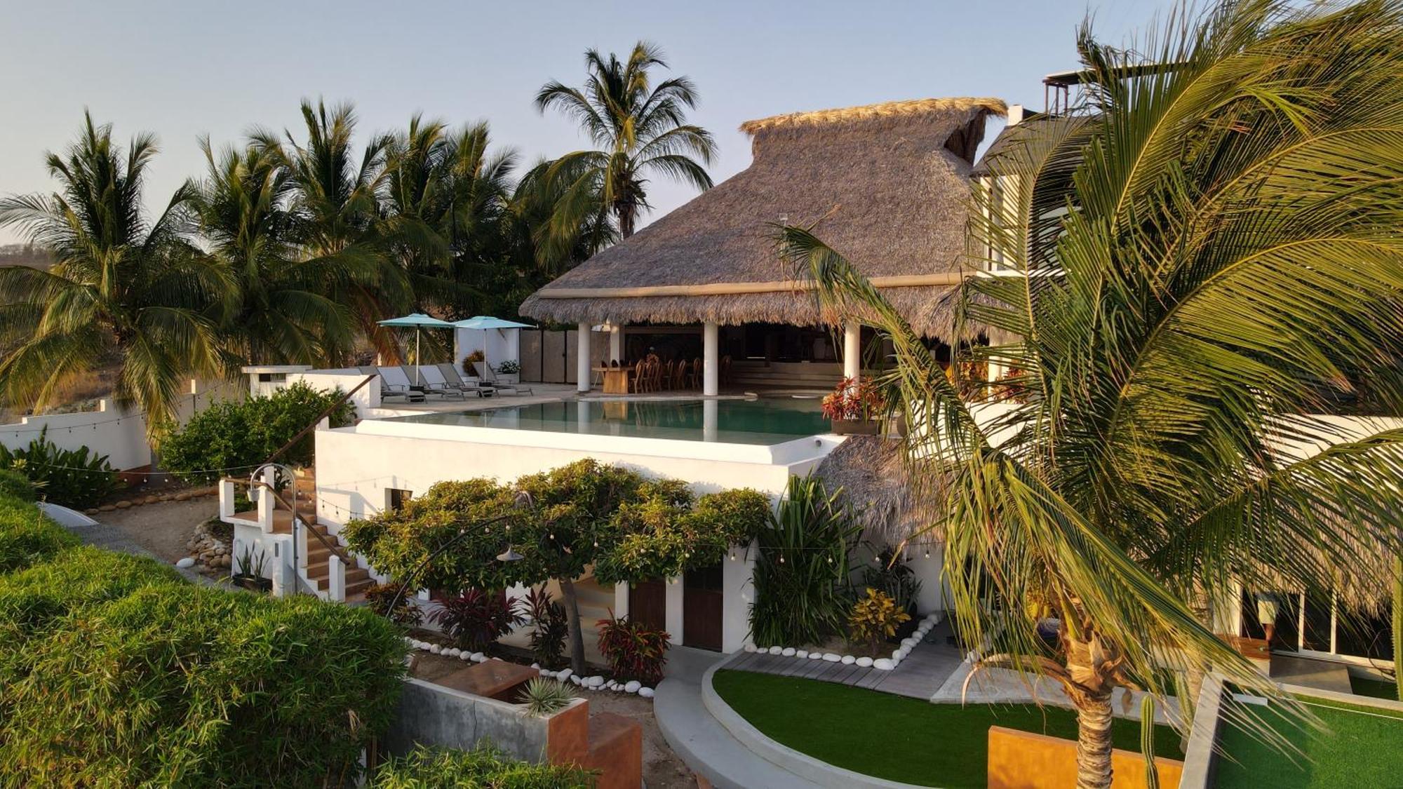 Casa Nova, Infinity Pool, Ocean View, Private Beach Acces, Starlink ปูแอร์โตเอสกอนดิโด ภายนอก รูปภาพ